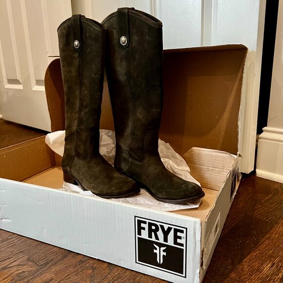 FRYE Melissa Button Boot Extended size 6.5 like new (wide calf) - Picture 4 of 8